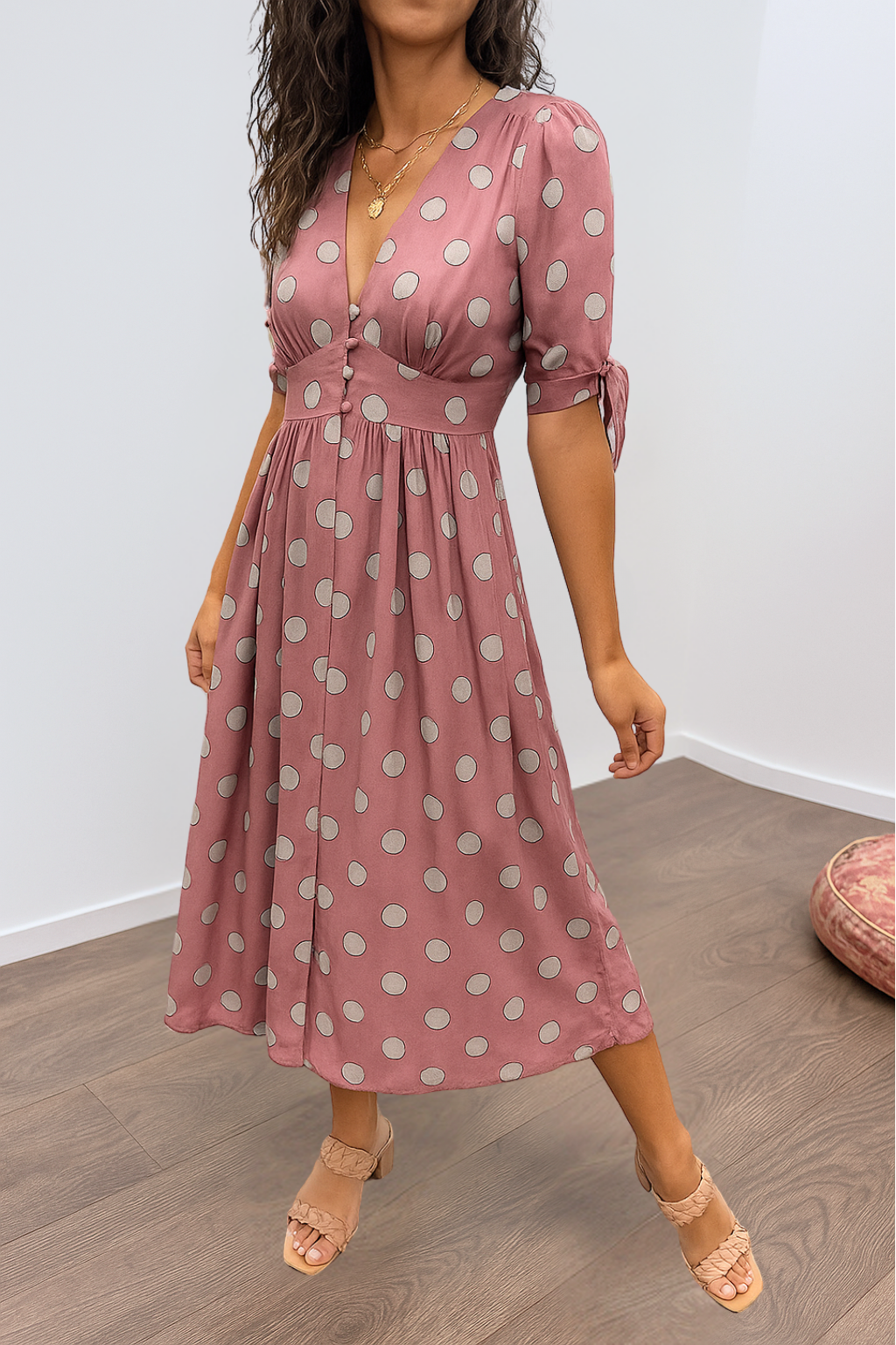 MAYA – ROCHIE MIDI POLKA SPOTLIGHT