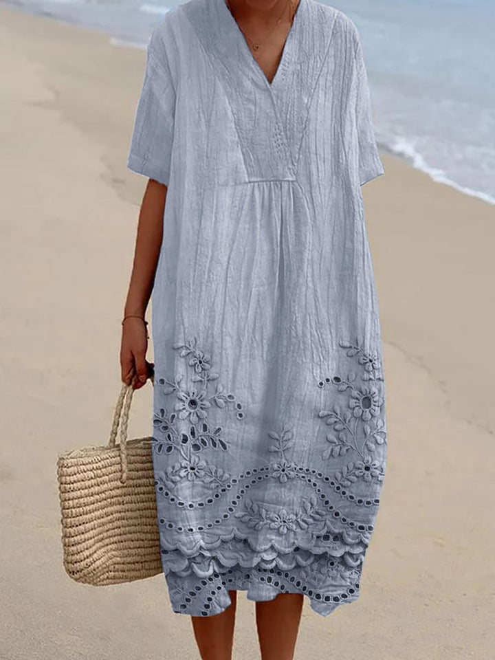 ORIANA – ROCHIE CU BRODERIE FLORALĂ ȘI DANTELĂ LA MARGINE
