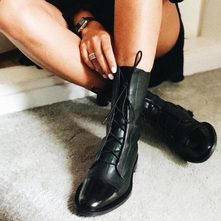 MILA – BOTINE ELEGANTE CU ȘIRETURI