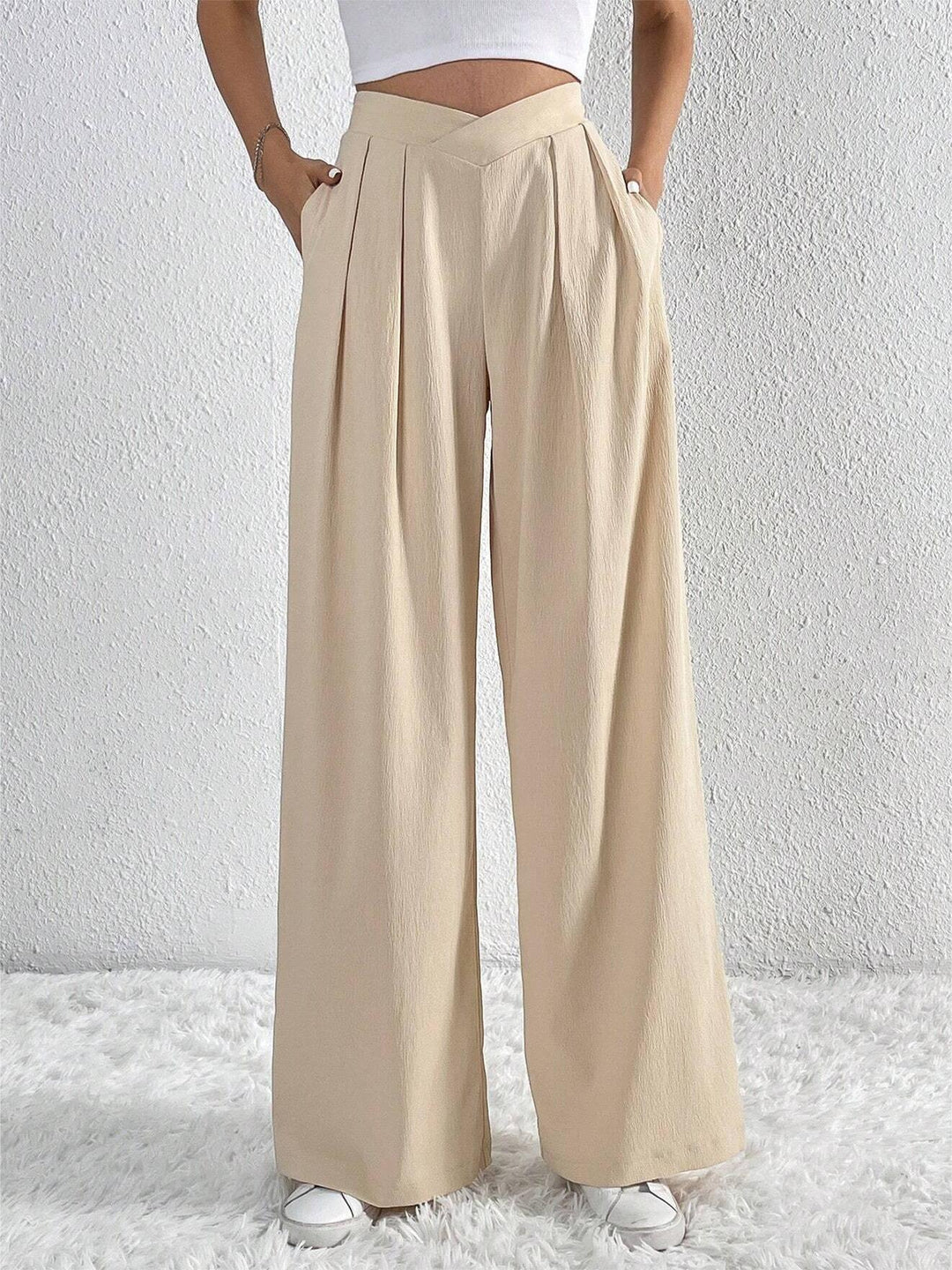 Pantaloni Largi Plisati Stil Oldmoney