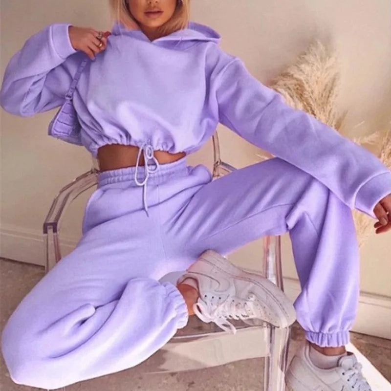 Set confortabil de loungewear cu glugă