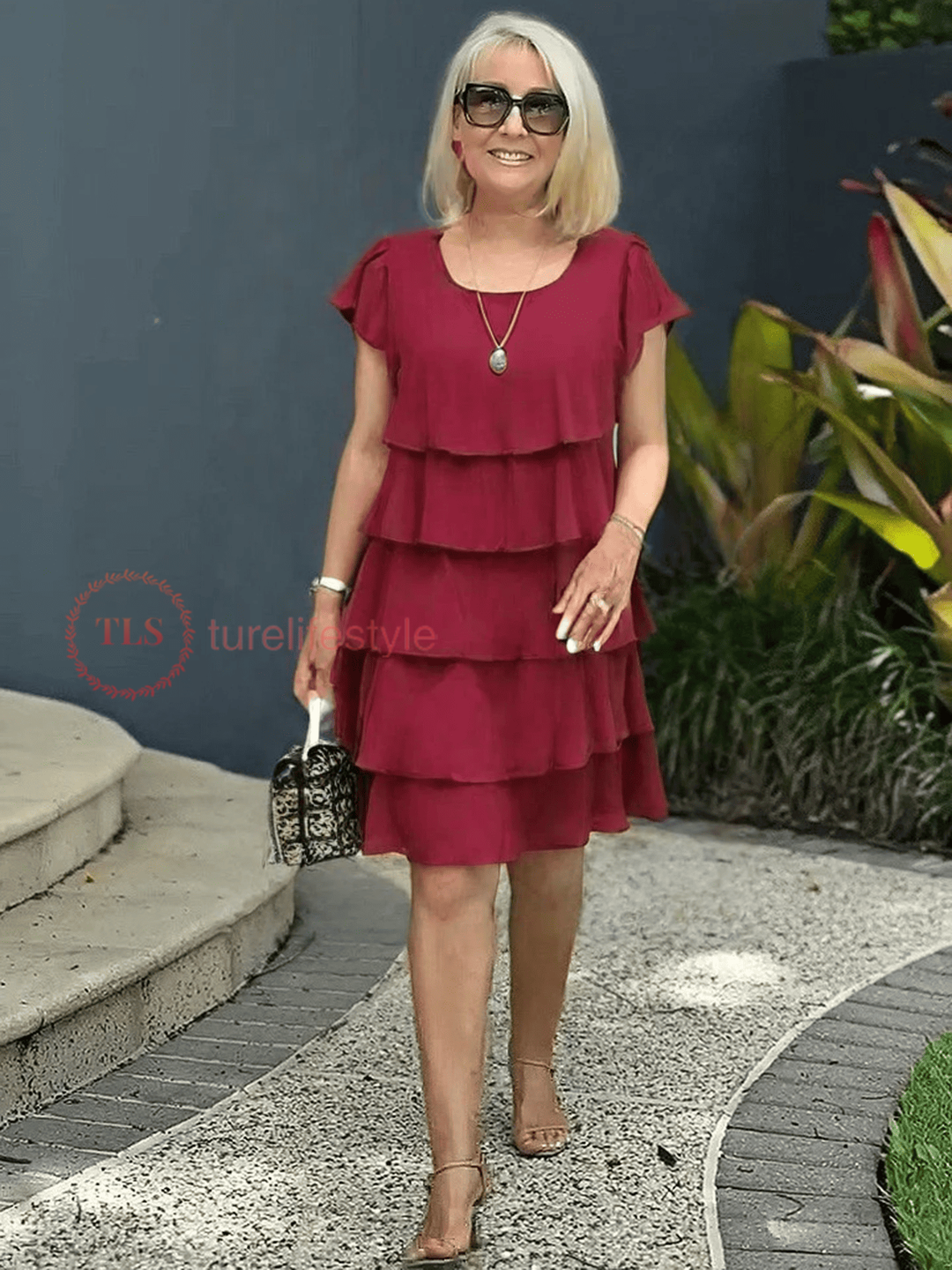 Grace | Eleganță fără efort și farmec feminin